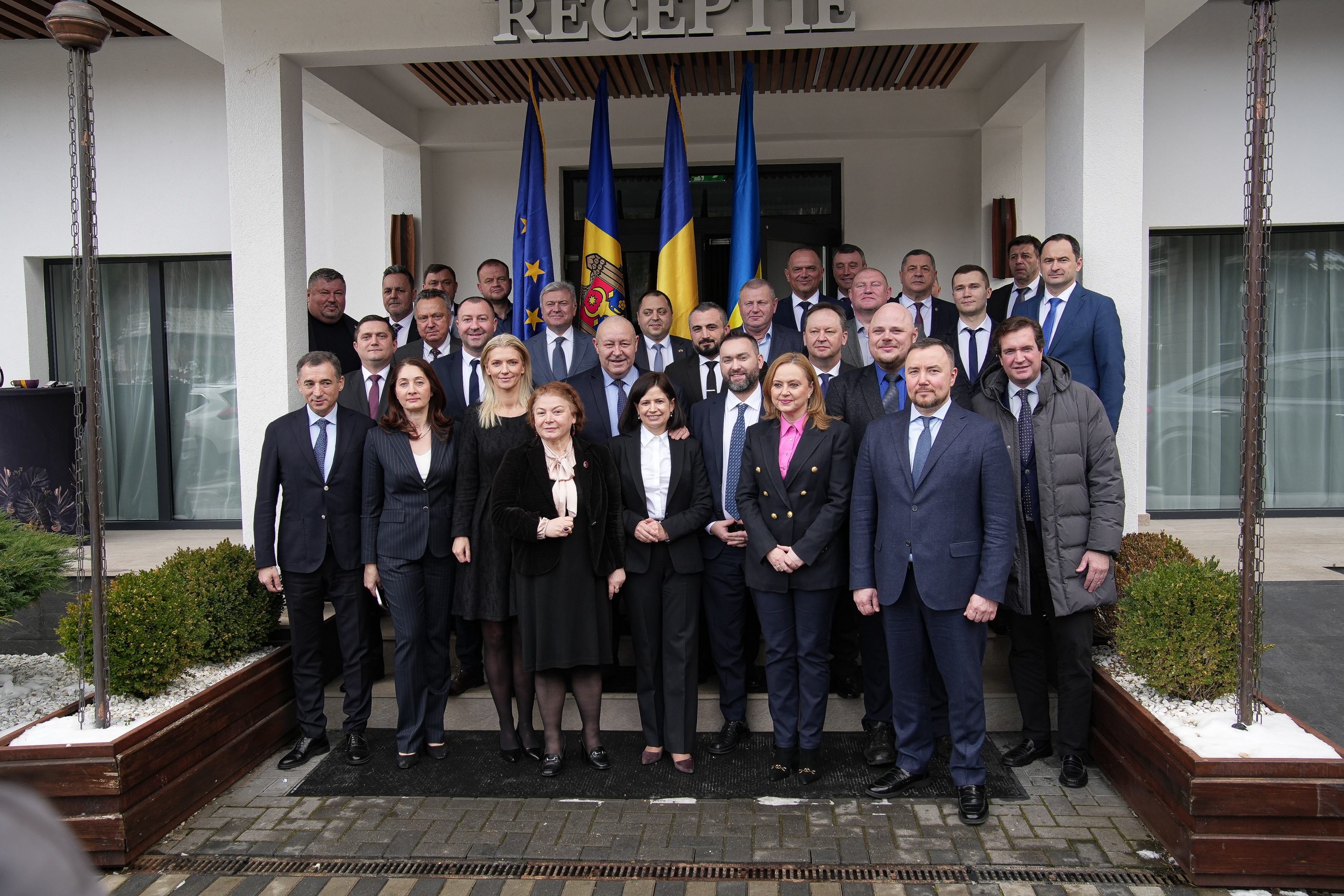 Ședința comună a Comisiei juridice, de numiri, disciplină, imunităţi şi validări din Senatul României, a Comisiei juridice, de numiri și imunități din Parlamentul Republicii Moldova și a Comitetului pentru politică juridică din Rada Supremă a Ucrainei